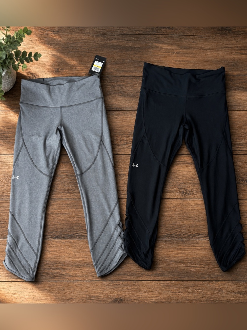 NWT Under Armour Gray and Black Women's Leggings